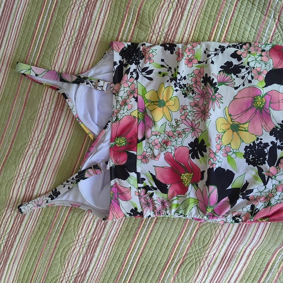 Jantzen Swim dress size 10 - Picture 4 of 9